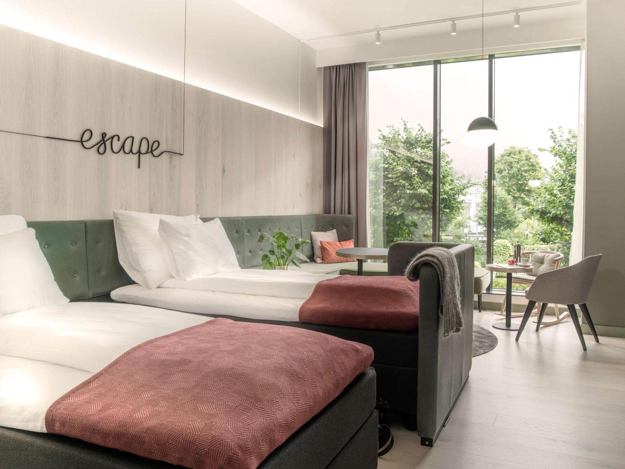 Superior Twin Room,1666643723:JPEG